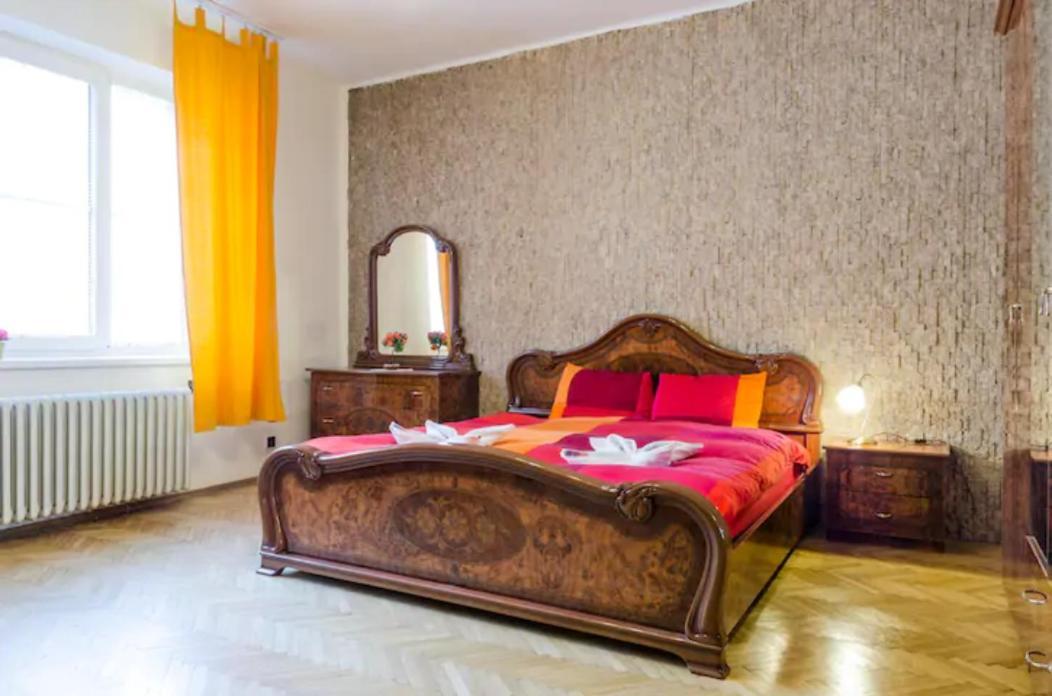 Homestay In The Center Of Old Town Prague